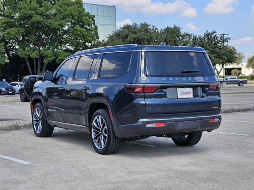 2022 Jeep Wagoneer Series III 4x2
