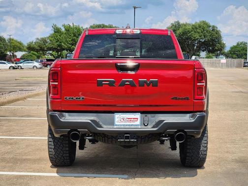 Molten Red Pearlcoat 2026 RAM 1500 RHO Crew Cab 4x4 5'7' Box