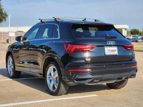 Mythos Black Metallic 2020 Audi Q3 45 S line Premium Plus
