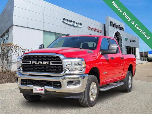 2024 RAM 2500 Big Horn Crew Cab 4x4 6'4' Box