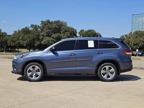 2018 Toyota Highlander 