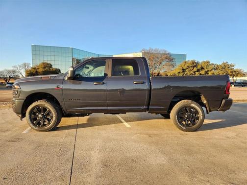 2026 RAM 2500 Lone Star Crew Cab 4x4 6'4' Box