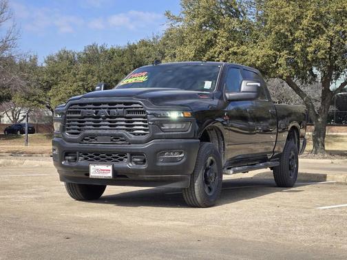 2026 RAM 2500 Tradesman Crew Cab 4x4 6'4' Box