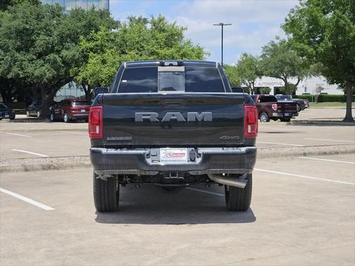2025 RAM 2500 Laramie Crew Cab 4x4 6'4' Box