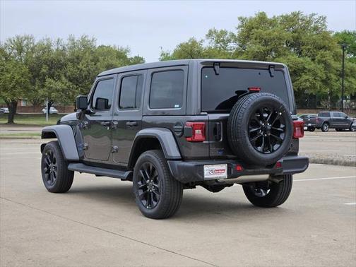 2025 Jeep Wrangler 4xe Sahara