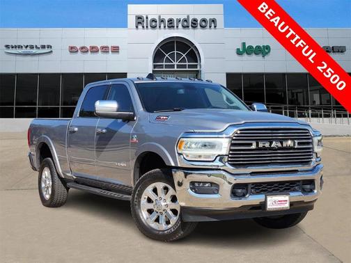 2019 RAM 2500 Laramie Crew Cab 4x4 6'4' Box