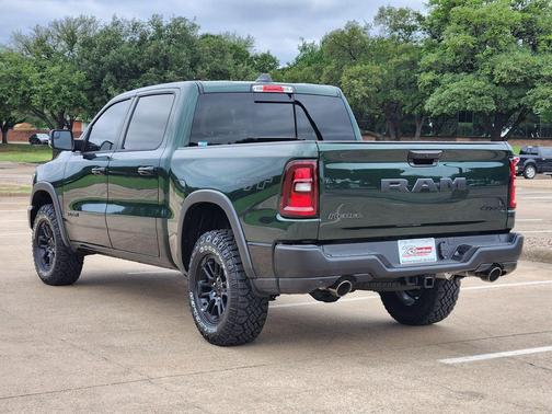 Serrano Green Metallic 2026 RAM 1500 Rebel