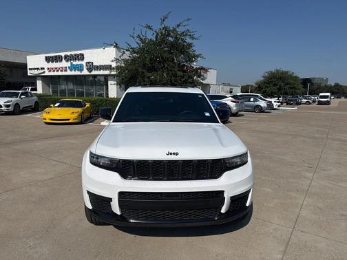 2024 Jeep Grand Cherokee L Altitude