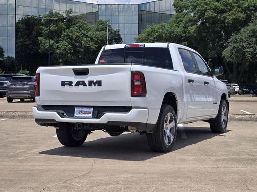 Bright White Clearcoat 2026 RAM 1500 Express