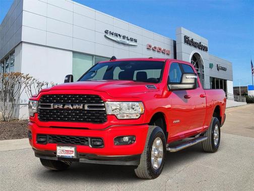 2024 RAM 2500 Big Horn Crew Cab 4x4 6'4' Box