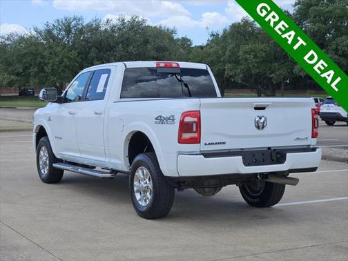 2022 RAM 2500 Laramie Crew Cab 4x4 6'4' Box