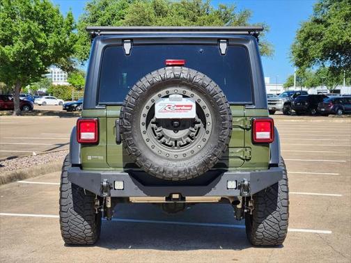 2022 Jeep Wrangler Unlimited Sport