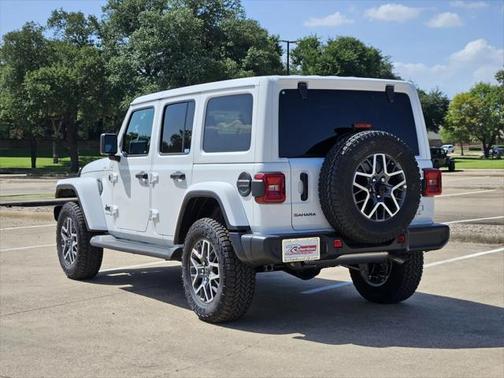 2025 Jeep Wrangler 4-Door Sahara 4x4
