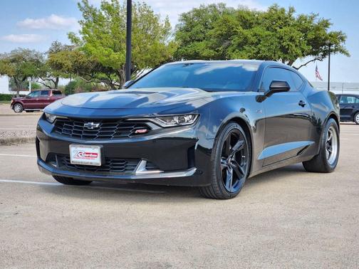 2021 Chevrolet Camaro RWD Coupe LT1