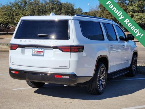 2023 Jeep Wagoneer L Series II 4x4