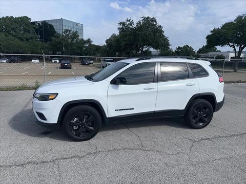 2023 Jeep Cherokee Altitude