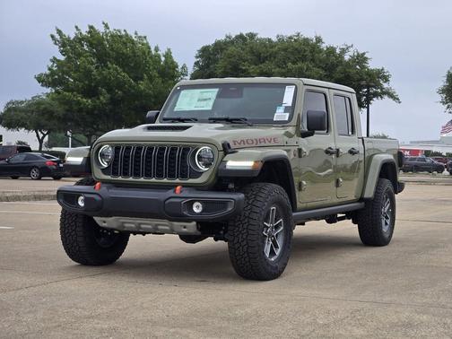 41 2026 Jeep Gladiator Mojave 4x4