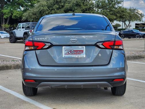 2025 Nissan Versa 1.6 S