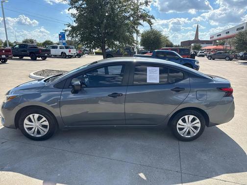 2025 Nissan Versa 1.6 S