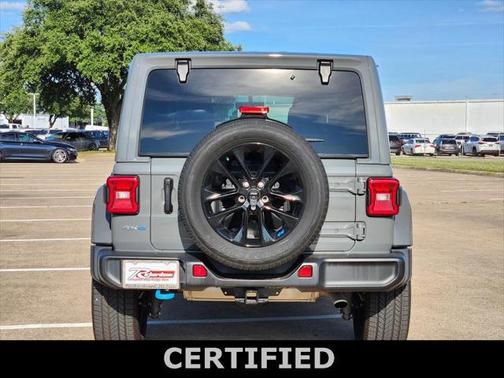 2022 Jeep Wrangler Unlimited 4xe Sahara