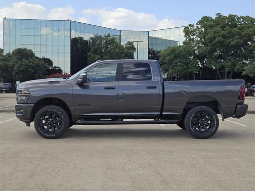 2025 RAM 2500 Lone Star Crew Cab 4x4 6'4' Box