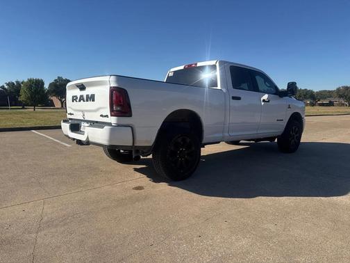 2025 RAM 2500 Lone Star Crew Cab 4x4 6'4' Box