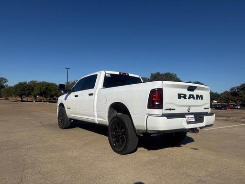 2025 RAM 2500 Lone Star Crew Cab 4x4 6'4' Box