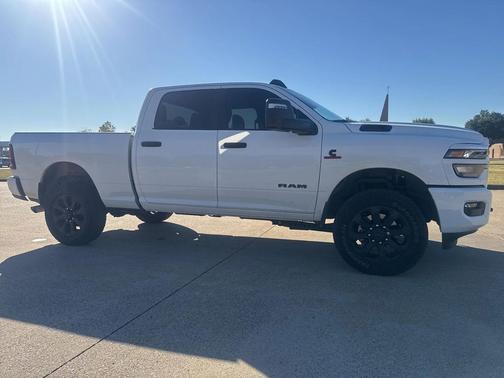 2025 RAM 2500 Lone Star Crew Cab 4x4 6'4' Box
