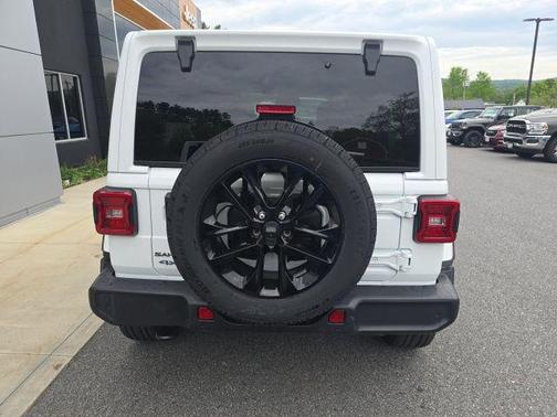 Bright White Clearcoat 2025 Jeep Wrangler 4xe Sahara