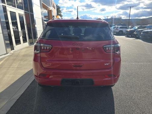 2023 Jeep Compass (RED) Edition 4x4