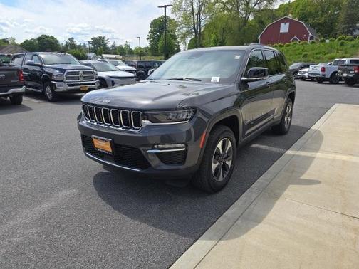 2024 Jeep Grand Cherokee 4xe Base