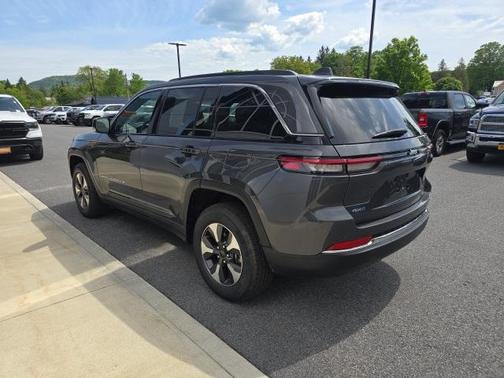 2024 Jeep Grand Cherokee 4xe Base