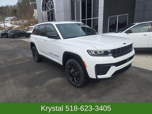 2026 Jeep Grand Cherokee Altitude