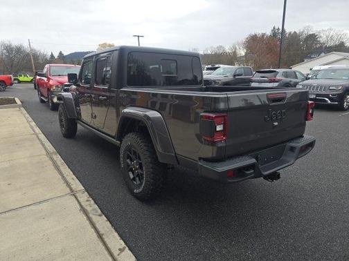 2026 Jeep Gladiator Willys 4x4