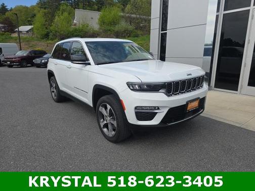 2022 Jeep Grand Cherokee 4xe Base