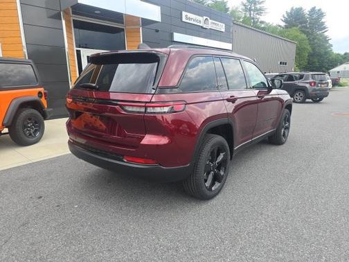 2025 Jeep Grand Cherokee Limited X