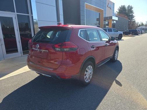 2017 Nissan Rogue S