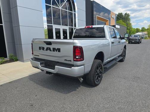 Silver Zynith 2026 RAM 2500 Big Horn Crew Cab 4x4 6'4' Box