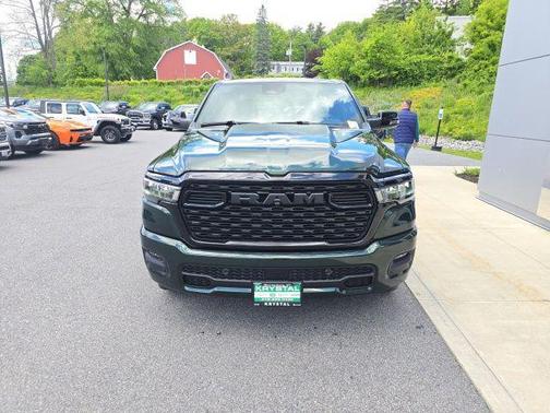 Serrano Green Metallic 2026 RAM 1500 Big Horn/Lone Star