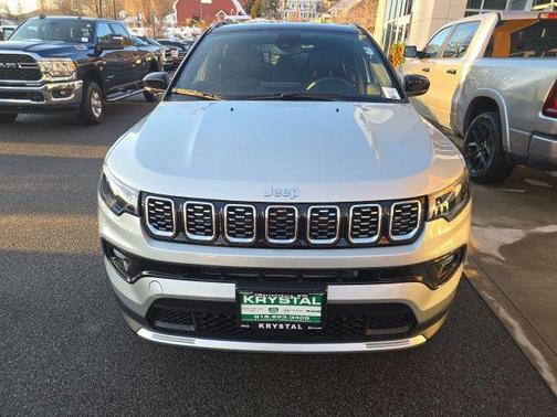 Silver Zynith Metallic Clearcoat 2026 Jeep Compass Limited