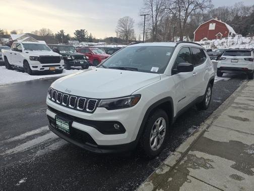 2025 Jeep Compass Latitude