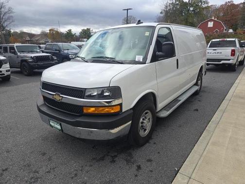 2024 Chevrolet Express 2500 RWD 2500 Regular Wheelbase WT
