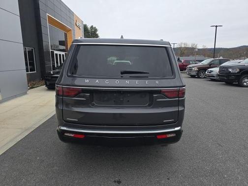 2022 Jeep Wagoneer Series II 4x4