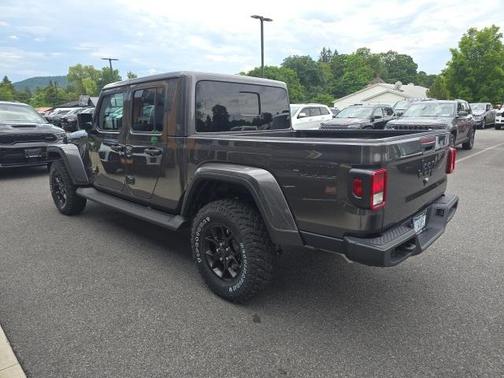 2025 Jeep Gladiator High Tide