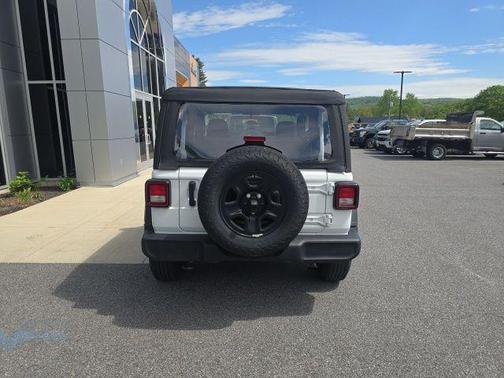 Bright White Clearcoat 2025 Jeep Wrangler Sport