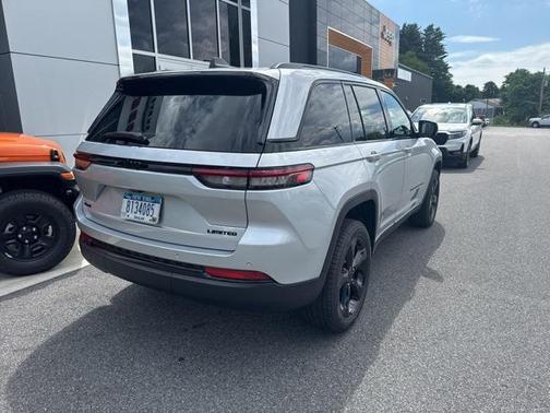 2025 Jeep Grand Cherokee Limited X