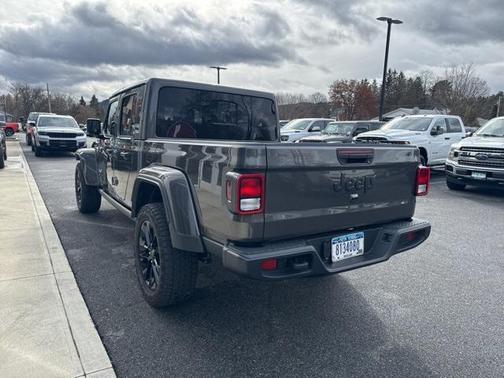 2024 Jeep Gladiator Nighthawk