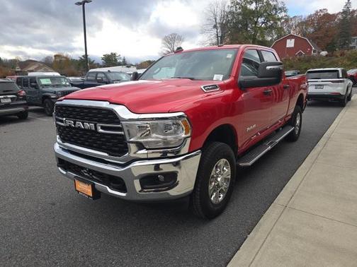 2024 RAM 2500 Big Horn Crew Cab 4x4 6'4' Box