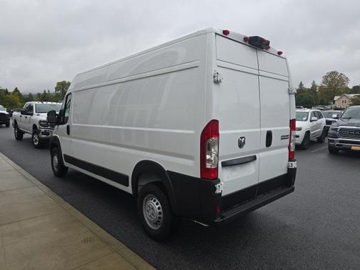 2025 RAM ProMaster 2500 Tradesman