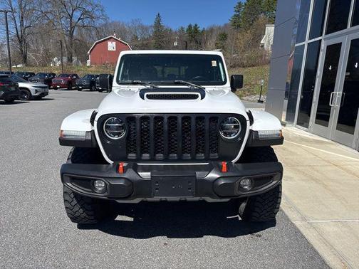 Bright White Clearcoat 2021 Jeep Gladiator Mojave 4x4